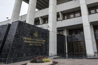 Merkez Bankası dolar ve enflasyon tahminini revize etti