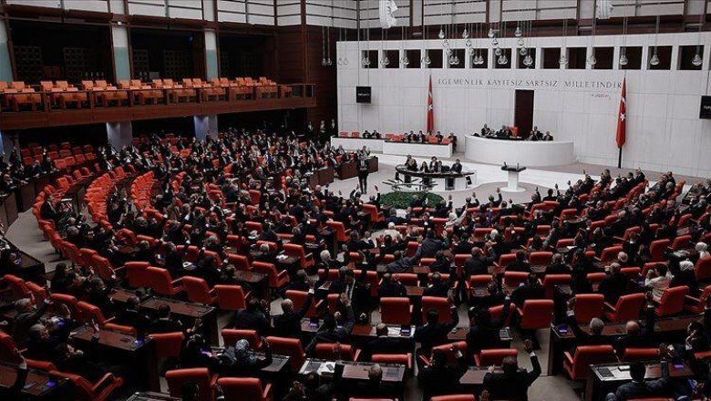 TBMM'de yoğun mesai... Gündemde tezkere ve bütçe kanunu var