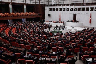TBMM'de yoğun mesai... Gündemde tezkere ve bütçe kanunu var