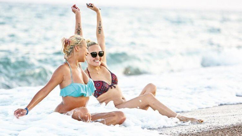 Antalya’da ‘güvenli turizm’ aşısı tuttu