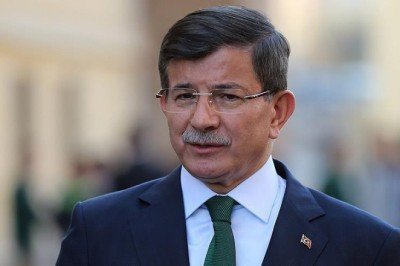 Asansör kazası geçirmişti... Ahmet Davutoğlu'nun sağlık durumu hakkında açıklama geldi