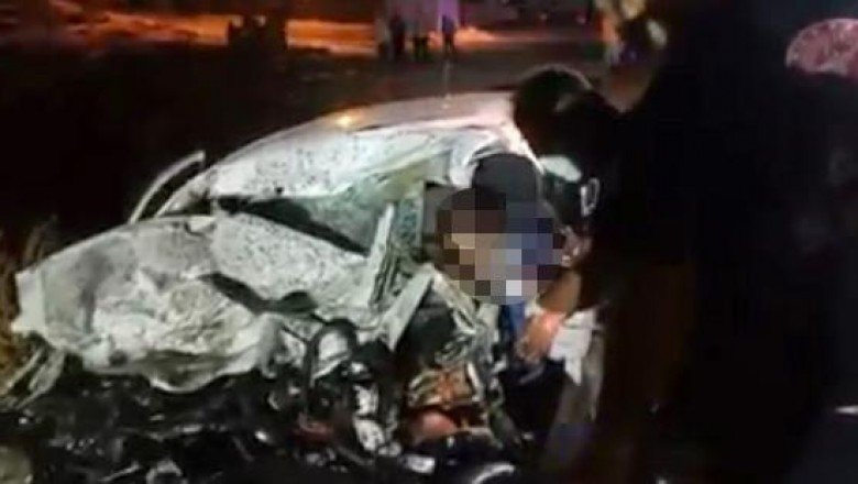 Feci kaza! Otomobil kullanılamaz hale geldi