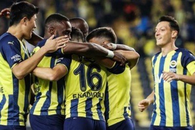 Avrupa Ligi'nde Fenerbahçe'nin deplasmanda Antwerp'le karşılaşacağı maç seyircisiz oynanacak