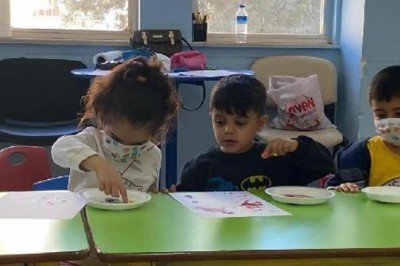 Protez bacağına kavuşan 5 yaşındaki Muhammed okula başladı