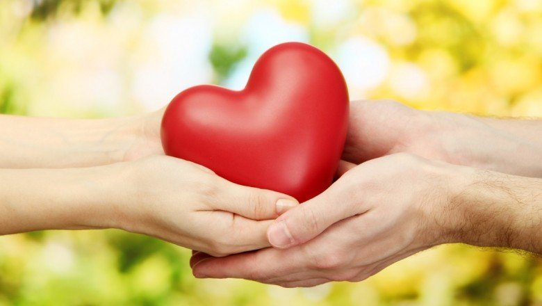 Sevmek mi ? Sevilmek mi ?