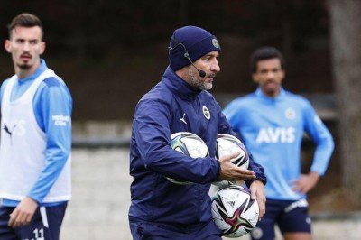 Fenerbahçe'de Antwerp maçı öncesi 5 eksik