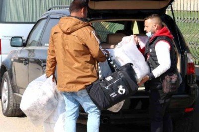 Para birimleri TL'yi 6'ya katlaması üzerine Bulgarlar, Edirne'deki pazarlara akın etti