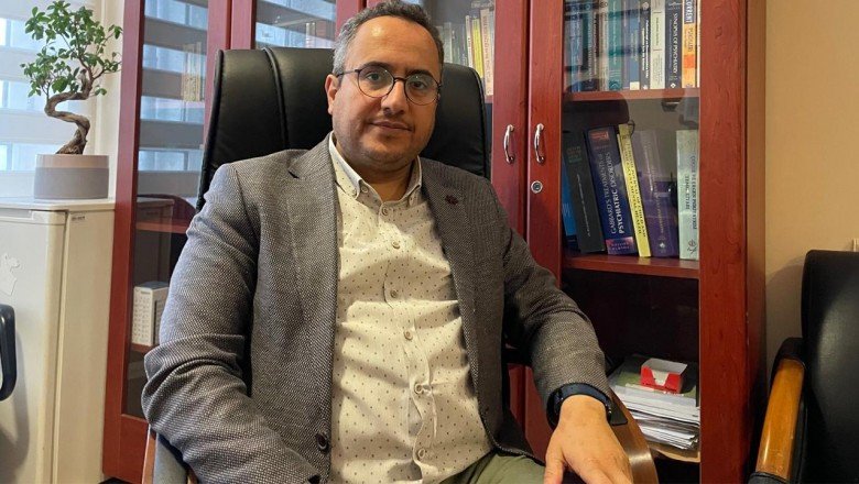 12 yaşındaki otizmli oğlunun hem babası hem doktoru oldu