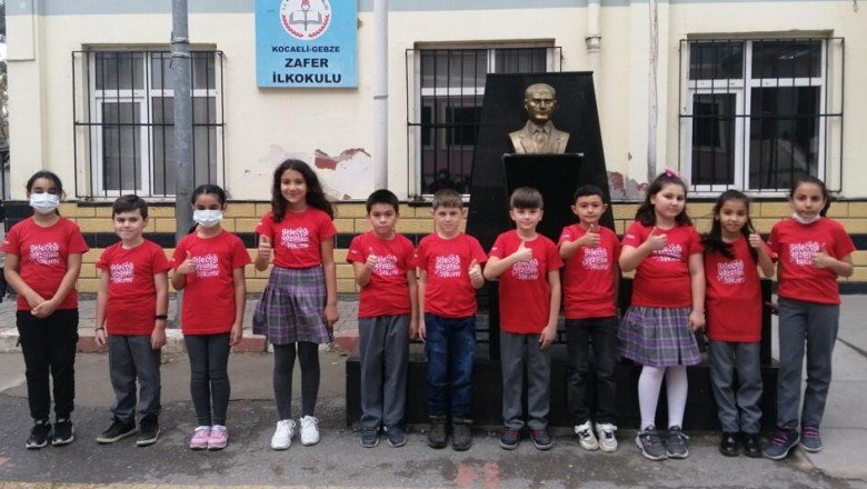 3. sınıf öğrencilerinden ‘geleceği yazanlar takımı’