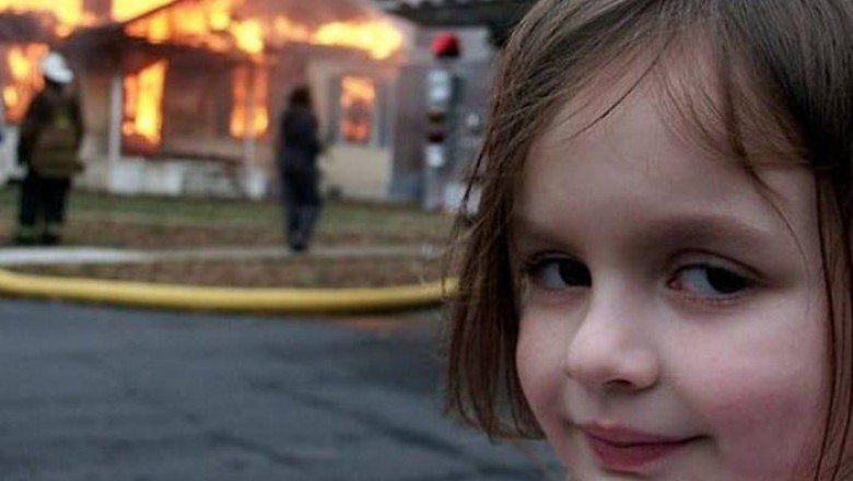 4 yaşındayken çekilen fotoğraf tüm hayatını değiştirdi! O küçük kız şimdi ne yapıyor?