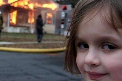 4 yaşındayken çekilen fotoğraf tüm hayatını değiştirdi! O küçük kız şimdi ne yapıyor?