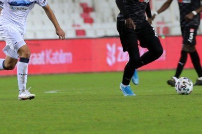 Adana Demirspor yarın Sivasspor'a konuk olacak