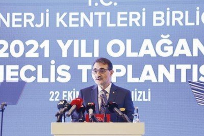 Bakan Dönmez: Yeraltı doğalgaz depolarının 4’te 3’ü doldu