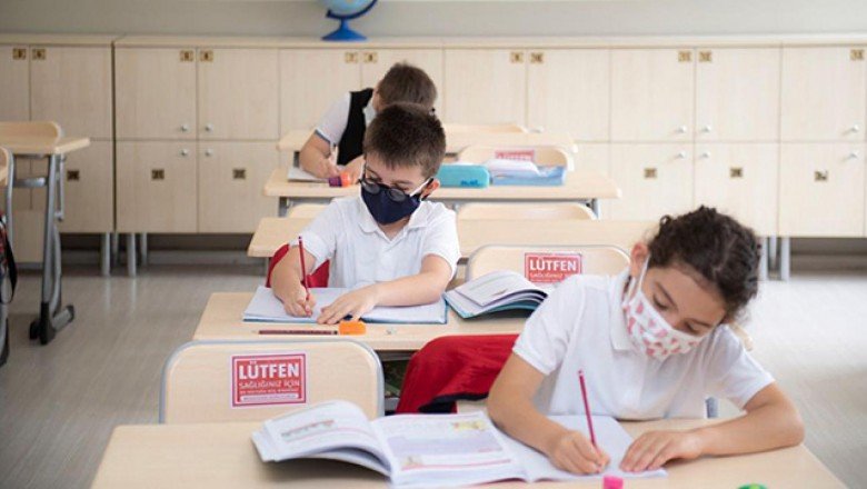 Bakan Özer: Tüm sınıfları kapalı hiçbir okulumuz bulunmamaktadır