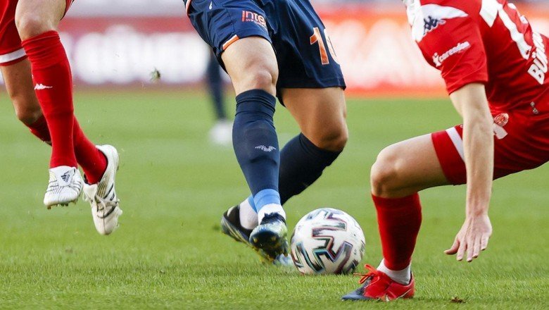 Başakşehir, Antalyaspor'a konuk oluyor