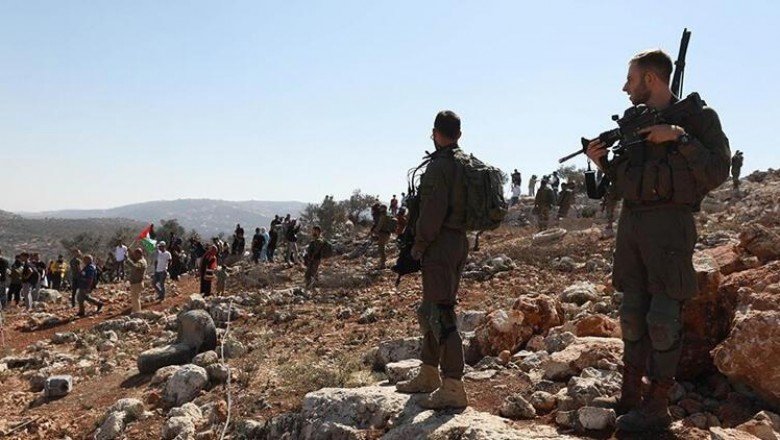 Batı Şeria'da bir gerginlik daha!  Zeytin toplayan Filistinlilere saldırdılar