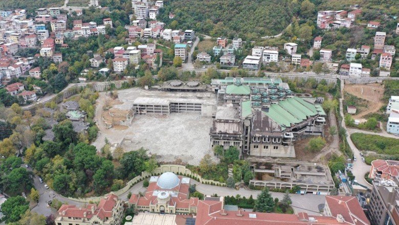 Bursa'nın silüetini bozan binalar yıkılıyor
