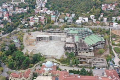 Bursa'nın silüetini bozan binalar yıkılıyor