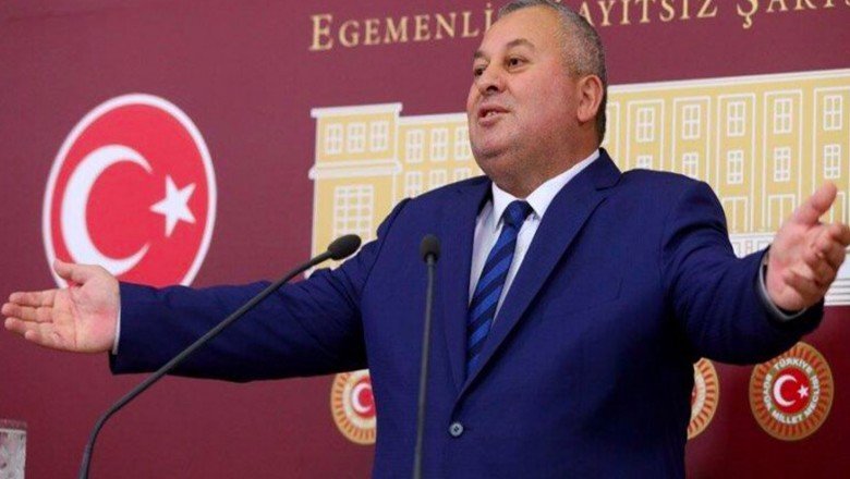 Cemal Enginyurt: Enflasyonu çıldırttınız, zam üstüne zam yaptınız, kara para cenneti oldunuz hâlâ ses vermiyor, pusudasınız, yetti gari, gidin bari