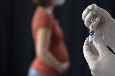 Delta varyantı gebelerin ölüm riskini artırıyor