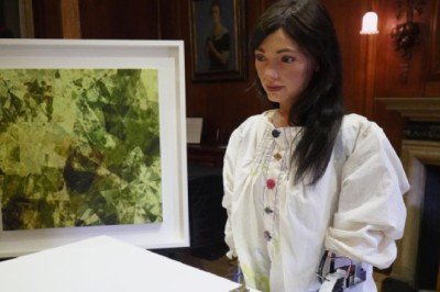 Dünyanın ilk ultra gerçekçi robot sanatçısı AiDa Mısır'da gözaltına alındı