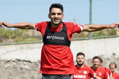 En erken golle tarihe geçen Muhammet Demir Gaziantep'te mutlu