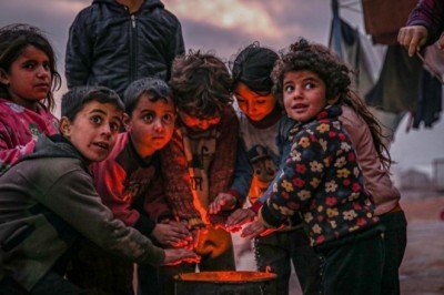 Esed mali yardımları kur manipülasyonuyla rejime yönlendirdi