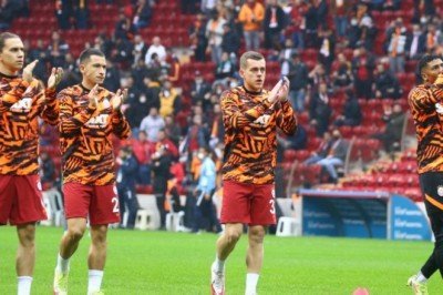 Galatasaray'da 3 değişiklik