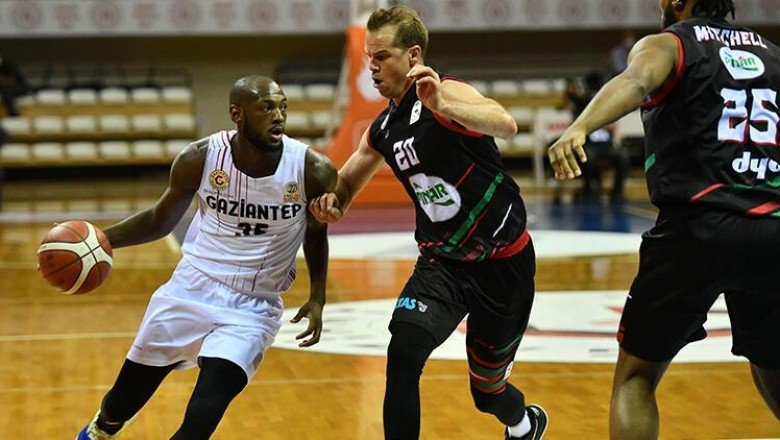 Gaziantep Basketbol 67 - 76 Pınar Karşıyaka