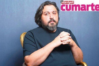 Hakan Günday: ‘İnsanın uyumaya, gaddarlaşmaya, aptallaşmaya bir meyli var’