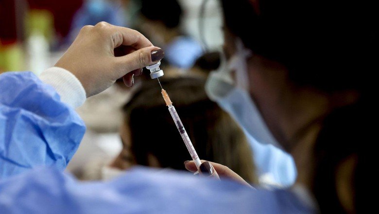 İngiltere Başbakanı Johnson: COVID19 risk olmaya devam ediyor