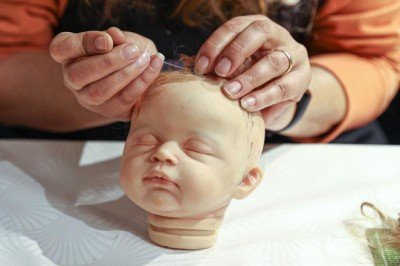 Isısı insana geçen 'reborn bebekler'