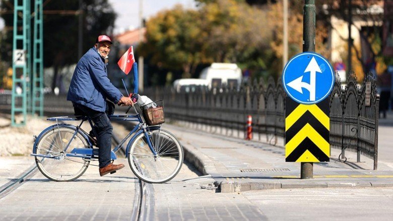Konya'da 7'den 70'e herkes pedal çeviriyor