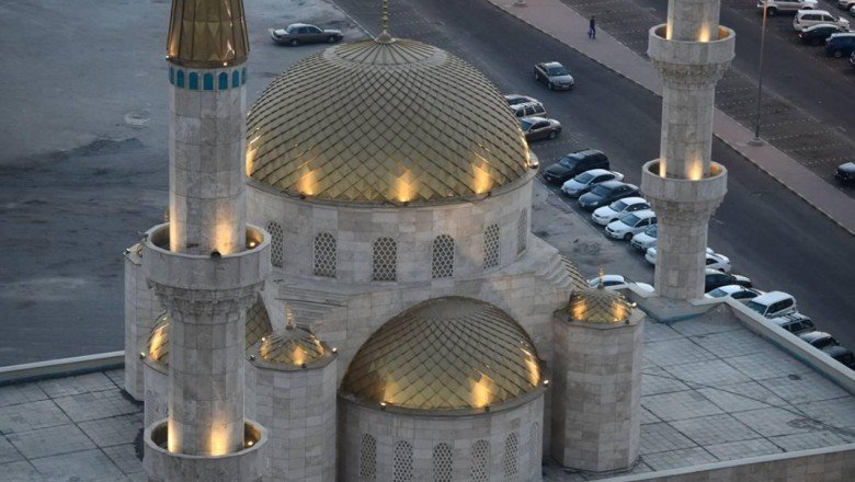 Kuveyt'teki Altın Camii, Osmanlı mimarisinden esintiler taşıyor