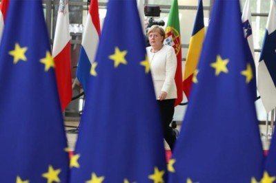 Merkel'in uykuları kaçıyor mu?