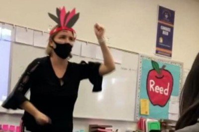 Öğretmen derste Kızılderililerle dalga geçti