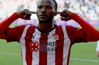 Olarenwaju Kayode, gol sayısını 2'ye yükseltti