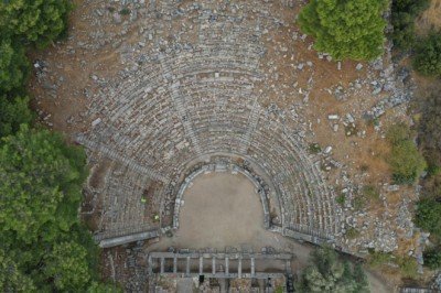 Priene Antik Kenti'ndeki ilk kiliseye ulaşıldı