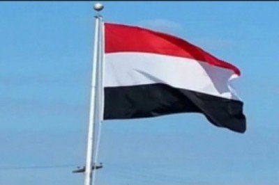 Sanaa hükümeti güçleri Marib’de bir üssü daha aldı