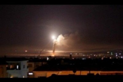 Suriye’nin Tedmur bölgesine hava saldırısı