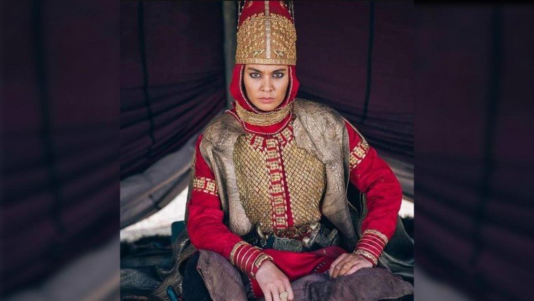 Tomris Hatun'u oynayan Almira Tursyn TRT Haber'e konuştu