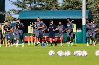 Trabzonspor 6 eksikle İzmir'e gitti