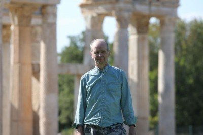 Turist olarak geldiği antik kentin kazı başkanı oldu