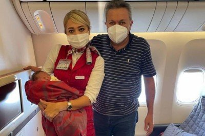 Uçakta doğum gerçekleştirmişti, Türk cerrah ABD basınında