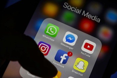 WhatsApp, Instagram ve Facebook çöktü mü?