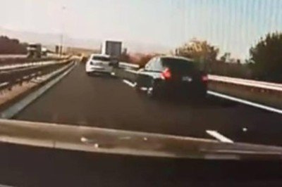 Yarışırken kazaya yol açtılar