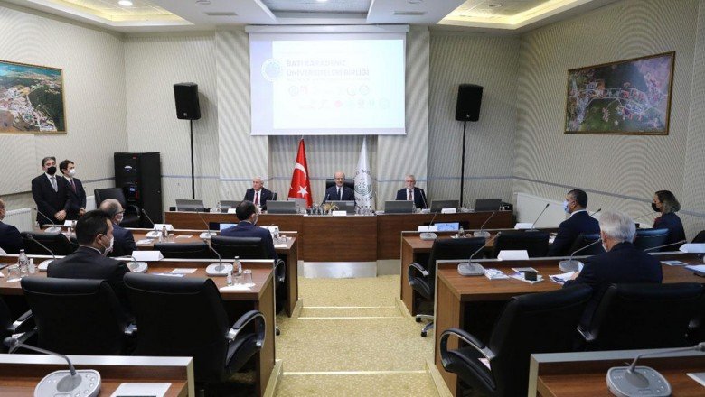 YÖK Başkanı Özvar: Bilimsel üretkenlik büyük önem taşıyor