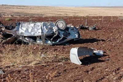 Şanlıurfa'da takla atan otomobil şarampole devrildi: 1 ölü, 3 yaralı