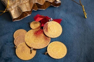 30 Ekim 2021 altın fiyatları! Çeyrek altın ne kadar, bugün gram altın kaç TL? Altın fiyatları yükseliyor mu?
