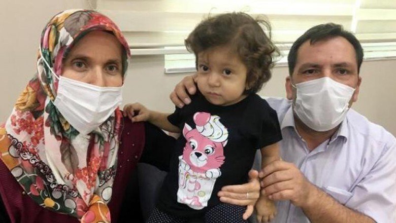Annesinin karaciğer parçasıyla yaşama tutundu